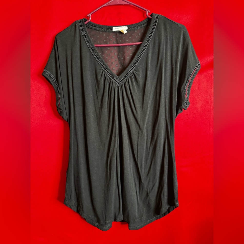 🧸2/$20-#321-Anthropologie Black Short Sleeve Blouse w/Lace Detail Size Sm